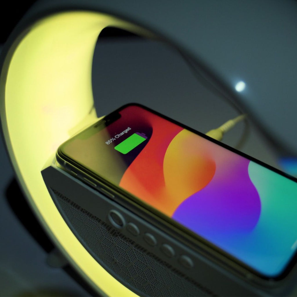 LED Bežični Bluetooth Zvučnik sa Ambijentalnim Osvjetljenjem i Punjenjem
